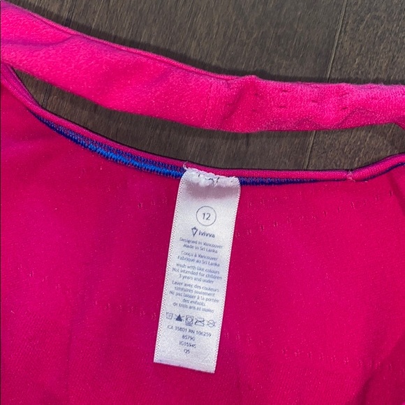 Ivivva tank - Picture 3 of 3